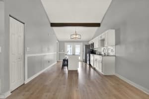 16004 SPLITLOG DRIVE, TAMPA, FL 33618 Sold 04/11/25