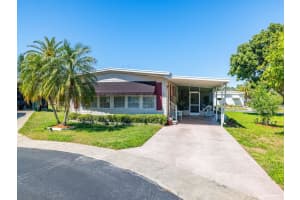 32 Palm Forest Dr, LARGO