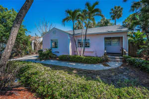 805 Bruce Ave, CLEARWATER BEACH