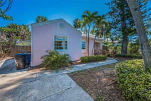 805 BRUCE AVENUE, CLEARWATER BEACH, FL 33767 - MLS#MFRTB8364906