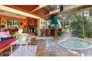 5670 11TH STREET, ST PETERSBURG, FL 33705 Sold 05/28/25
