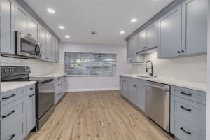 6672 56TH AVENUE, ST PETERSBURG, FL 33709 - MLS#MFRTB8364949