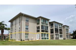 10215 REGAL DRIVE, LARGO, FL 33774 Sold 05/23/25