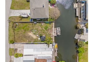7253 ABERDEEN COURT, WEEKI WACHEE, FL 34607 Sold 05/19/25