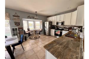 16313 BRIDGECROSSING DRIVE, LITHIA, FL 33547 - MLS#MFRTB8365075