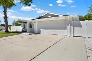 7097 ABERFELDY AVENUE, ST PETERSBURG, FL 33709 Sold 04/24/25