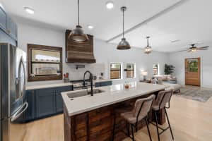8405 ARDEN AVENUE, TAMPA, FL 33604 Sold 04/28/25