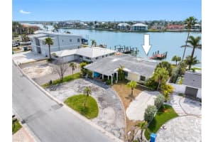 203 BATH CLUB BOULEVARD, NORTH REDINGTON BEACH, FL 33708 Sold 08/14/25