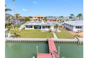 203 BATH CLUB BOULEVARD, NORTH REDINGTON BEACH, FL 33708 Sold 08/14/25