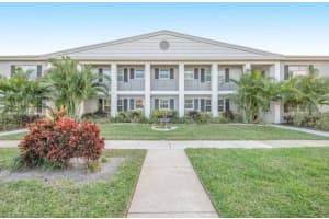 300 35TH AVENUE, ST PETERSBURG, FL 33704 Sold 06/02/25