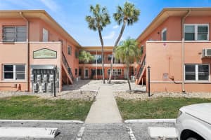 121 46TH AVENUE, ST PETE BEACH, FL 33706 - MLS#MFRTB8365269