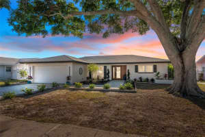 2675 PINEWOOD DRIVE, DUNEDIN, FL 34698 Sold 04/25/25