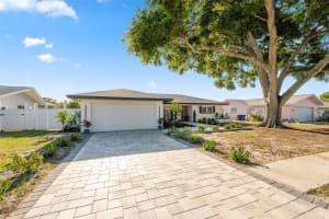 2675 PINEWOOD DRIVE, DUNEDIN, FL 34698 Sold 04/25/25