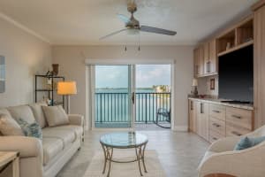7300 SUN ISLAND DRIVE, SOUTH PASADENA, FL 33707 - MLS#MFRTB8365305