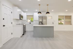 1032 26TH AVENUE, ST PETERSBURG, FL 33705 - MLS#MFRTB8365333