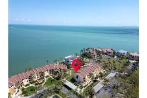 7550 SUNSHINE SKYWAY LANE, ST PETERSBURG, FL 33711 Sold 05/29/25