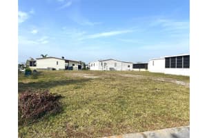 647 LOS ALTOS, NORTH PORT, FL 34287 - MLS#MFRTB8365361