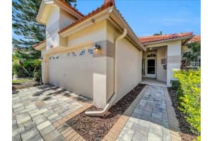 1290 DARTFORD DRIVE, TARPON SPRINGS, FL 34688 Sold 04/26/25