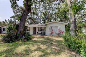 10514 52nd Ave N, ST PETERSBURG