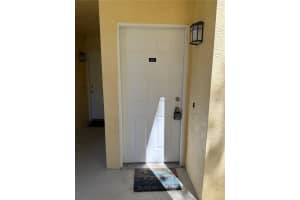 3001 58TH AVE S #1103, ST PETERSBURG, FL 33712 Sold 07/28/25