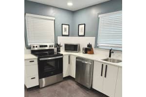 6210 MONROE STREET, NEW PORT RICHEY, FL 34653 Sold 06/05/25