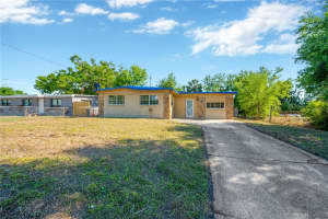 8401 LIBBY LANE, TAMPA, FL 33619 Sold 04/15/25