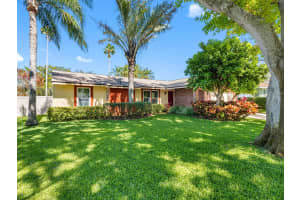 1581 WEXFORD DRIVE, PALM HARBOR, FL 34683 Sold 05/19/25