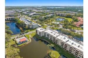 6070 80TH STREET, ST PETERSBURG, FL 33709 Sold 07/14/25