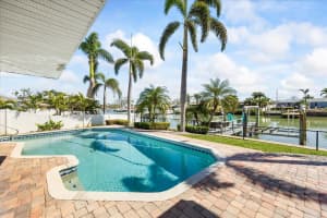 7870 CAUSEWAY BOULEVARD, ST PETERSBURG, FL 33707 Sold 05/06/25