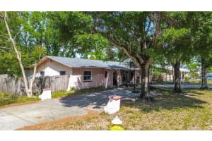 15204 WESTMINISTER AVENUE, CLEARWATER, FL 33760 - MLS#MFRTB8365598