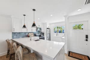 438 62ND STREET, HOLMES BEACH, FL 34217 Sold 07/14/25