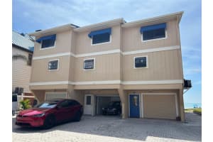 12512 1st St W #2, TREASURE ISLAND