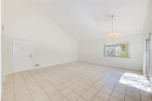 2581 FOREST RUN COURT, CLEARWATER, FL 33761 Sold 07/31/25