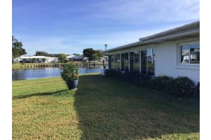 1002 PUSSYWILLOW LANE, BRADENTON, FL 34208 - MLS#MFRTB8365689
