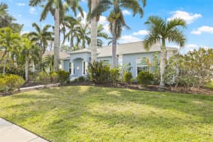 330 47TH AVENUE, ST PETERSBURG, FL 33703 Sold 07/18/25
