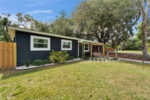 901 KING STREET, PLANT CITY, FL 33563 Sold 08/13/25