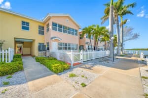 19417 Gulf Blvd #b-210, INDIAN SHORES