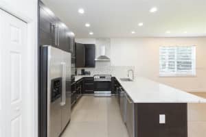 6426 31ST STREET, ST PETERSBURG, FL 33712 - MLS#MFRTB8366048