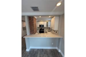 214 Columbia Dr #2, TAMPA