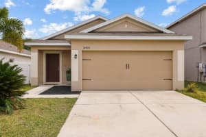 14426 Haddon Mist Dr, WIMAUMA