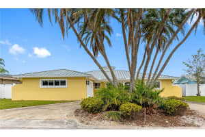 512 173RD AVENUE, NORTH REDINGTON BEACH, FL 33708 - MLS#MFRTB8366155