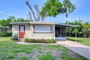 6025 RIDGEWOOD DRIVE, ZEPHYRHILLS, FL 33542 Sold 04/30/25