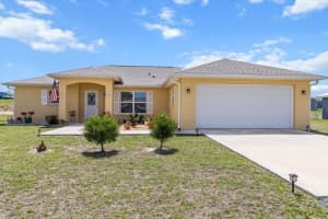 4368 E Ravenna St, INVERNESS