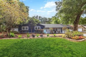 1850 HILLTOP DRIVE, MOUNT DORA, FL 32757 Sold 05/01/25