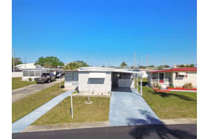 13225 101st St #107, LARGO
