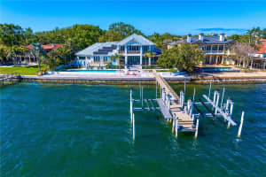1695 BRIGHTWATERS BOULEVARD, ST PETERSBURG, FL 33704 Sold 08/20/25