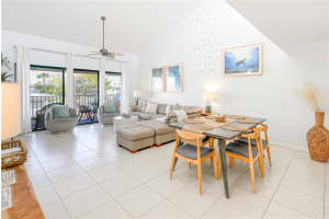 15 GLENDALE STREET, CLEARWATER BEACH, FL 33767 - MLS#MFRTB8366590