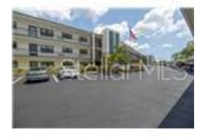 5990 Terrace Park Dr N #109, ST PETERSBURG