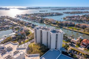 5950 PELICAN BAY PLAZA, GULFPORT, FL 33707 Sold 07/10/25