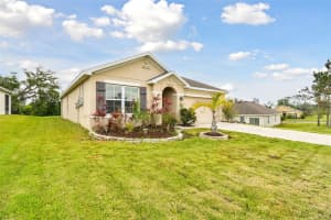 6882 SILVERADO RANCH BOULEVARD, ZEPHYRHILLS, FL 33541 Sold 09/09/25